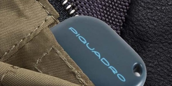 Connequ Piquadro: lo Smart Tracker per i tuoi bagagli e accessori